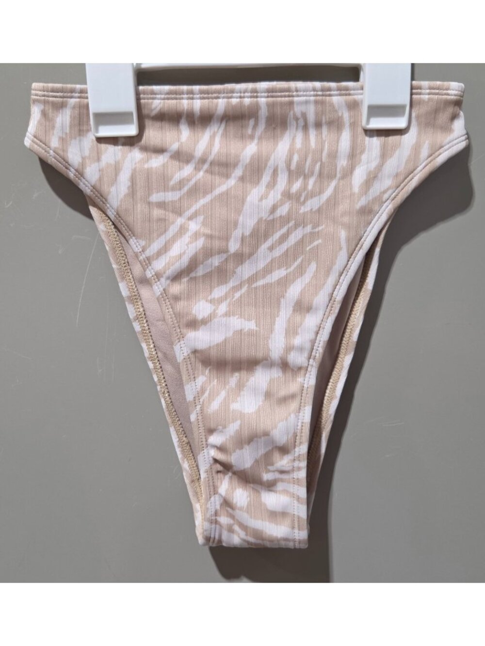 Wild Fable Tan & Cream Animal Print Cheeky & High Leg Bikini Swim Bottom -- XXS